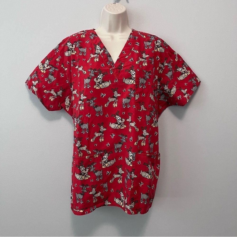 Comfy Cottons Red Christmas Holiday Scrub Top Size L